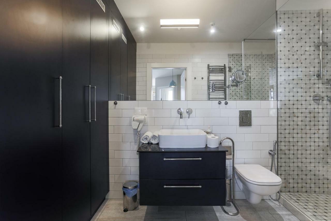 Unique Motlawa Riverbank Apartment グダニスク エクステリア 写真