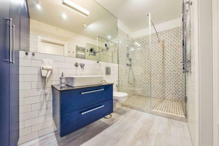 Unique Motlawa Riverbank Apartment グダニスク エクステリア 写真